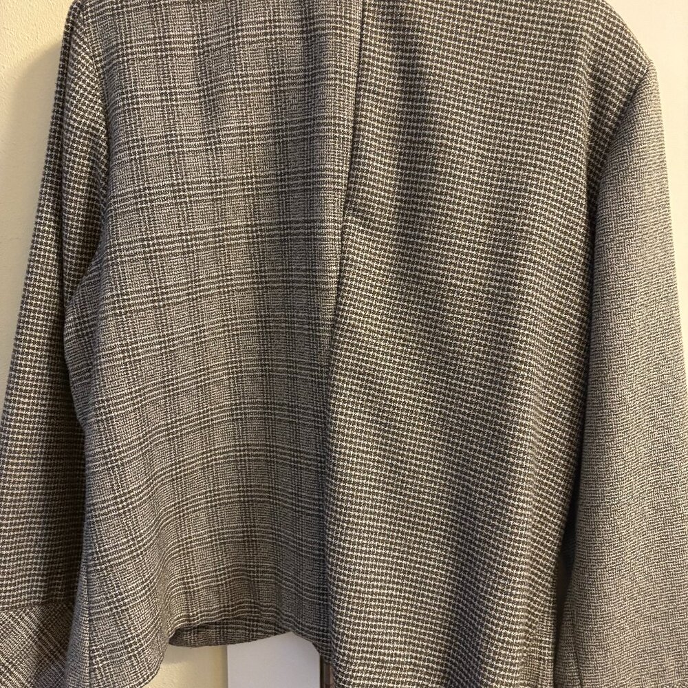 Jacket - Picture 4 of 4